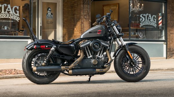 19-sportster-forty-eight-gallery-1