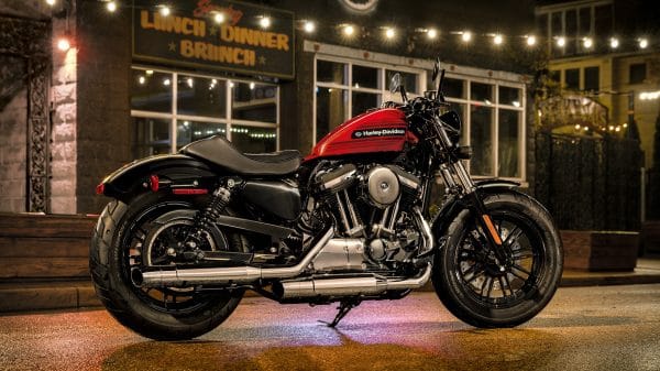 19-sportster-forty-eight-special-gallery-1