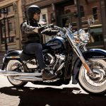 19-softail-deluxe-hdi-gallery-1