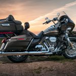 19-touring-road-glide-ultra-gallery-1